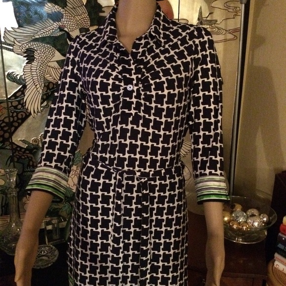 Laundry by Shelli Segal Dress, Size 2 - Picture 3 of 8